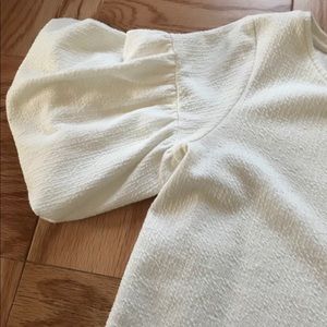 Club Monaco Puff Sleeve Blouse